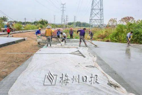 關(guān)注 興寧市一批交通基礎(chǔ)設(shè)施項(xiàng)目建設(shè)如火如荼 進(jìn)展順利